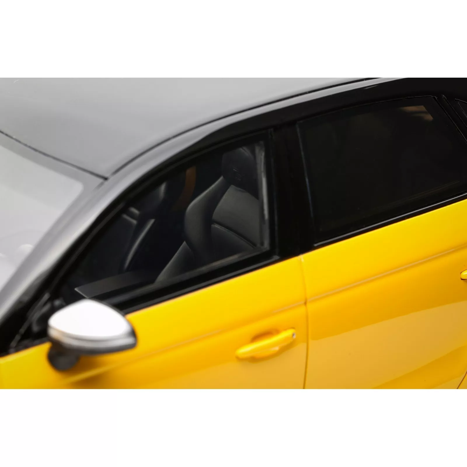 Audi A1 S1 Sportback Vegas Żółty 2015 1/18 OTTO OT1246 - obrazek 10