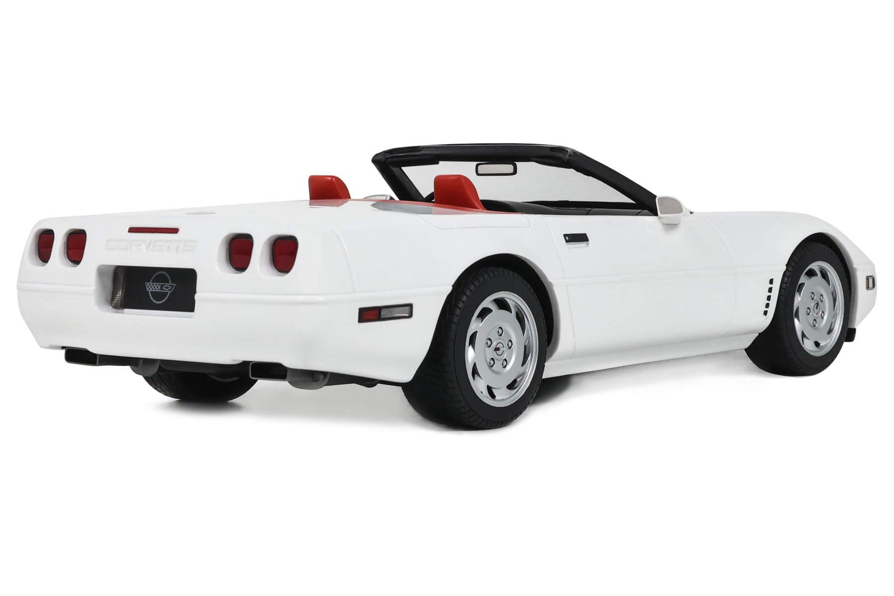 CHEVROLET CORVETTE C4 CONVERTIBLE ARCTIC WHITE 1995 1/18 GT SPIRIT GT580 - obrazek 2