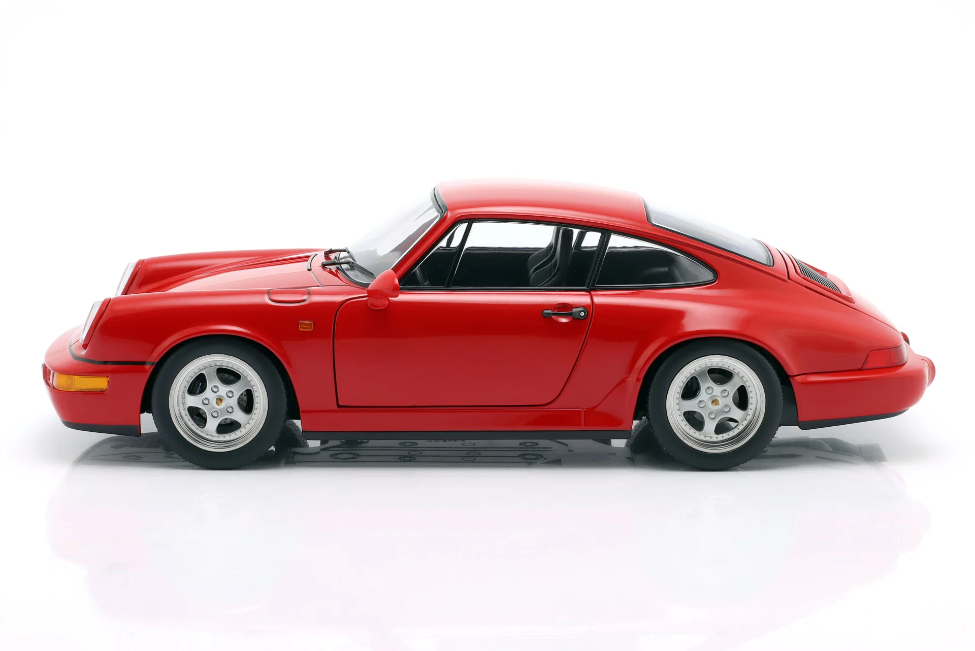 1992 Porsche 911 (964) RS Coupe Speedline czerwony 1:12 kkdc120242s - obrazek 3