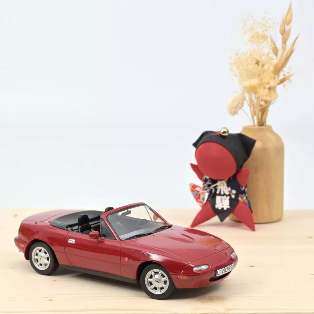 MAZDA MX5 MX-5 1989 CZERWONA SKALA 1/18 NOREV 188020 - obrazek 3