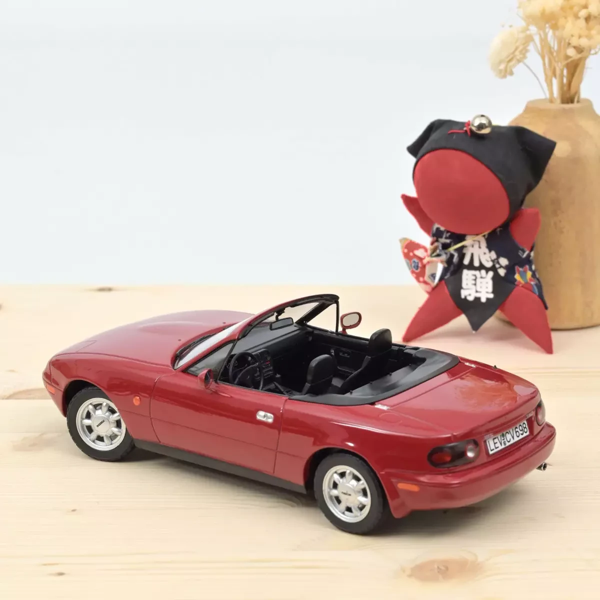 MAZDA MX5 MX-5 1989 CZERWONA SKALA 1/18 NOREV 188020 - obrazek 4