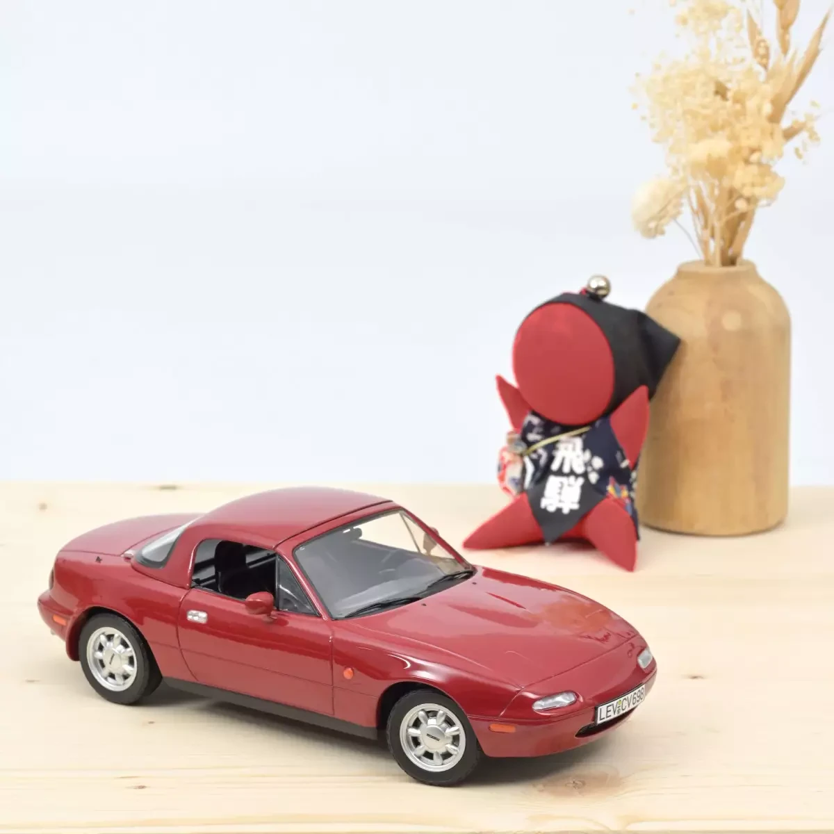 MAZDA MX5 MX-5 1989 CZERWONA SKALA 1/18 NOREV 188020 - obrazek 2