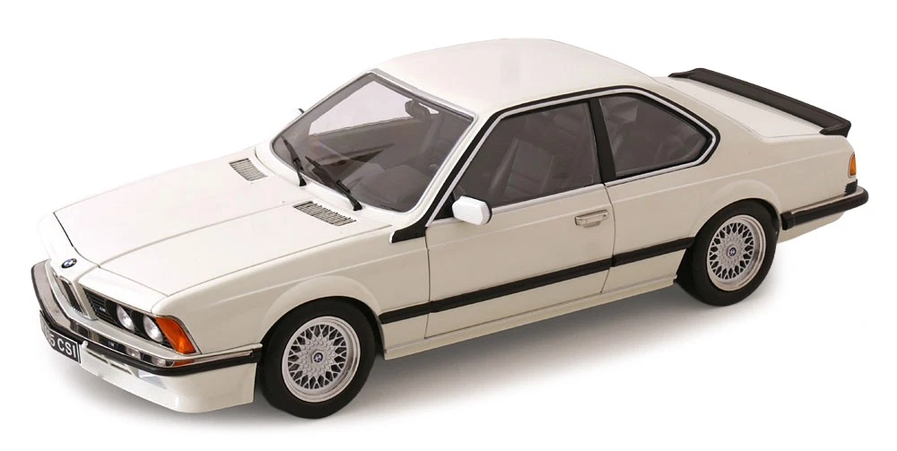 BMW M635 CSi E24 (1987) 1:12 biały KK SCALE 120164