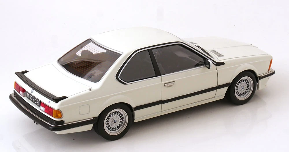 BMW M635 CSi E24 (1987) 1:12 biały KK SCALE 120164 - obrazek 4