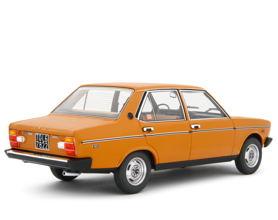 FIAT 131 Mirafiori 1600 Orange 1974 1/18 LAUDORACING LM190A - obrazek 2
